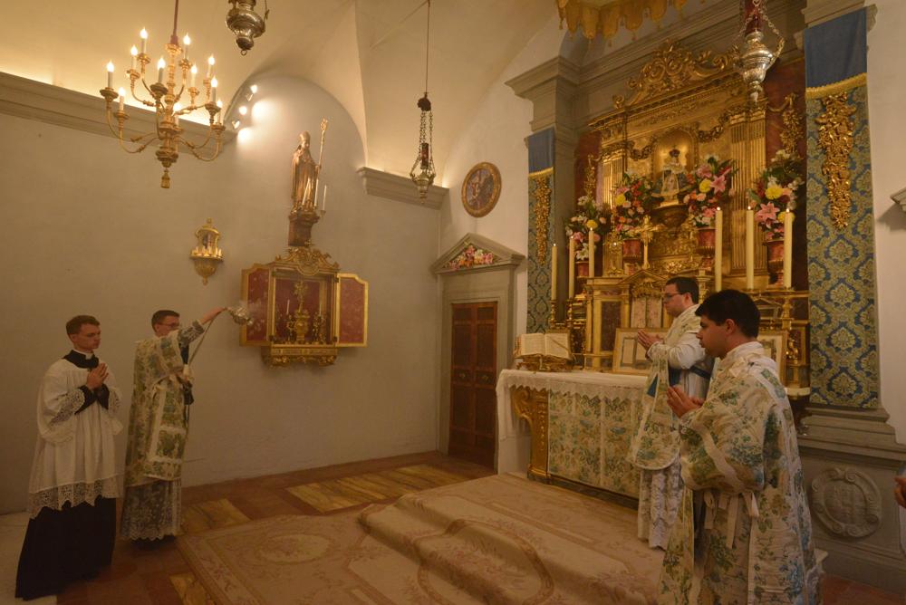 Encensement du célébrant